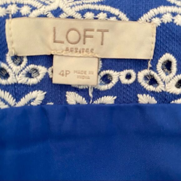 LOFT Blue and White Pencil Skirt - Picture 6 of 6